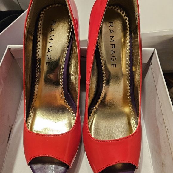 BRIGHTLY colorblock peep-toe heels NWOT - Picture 2 of 4